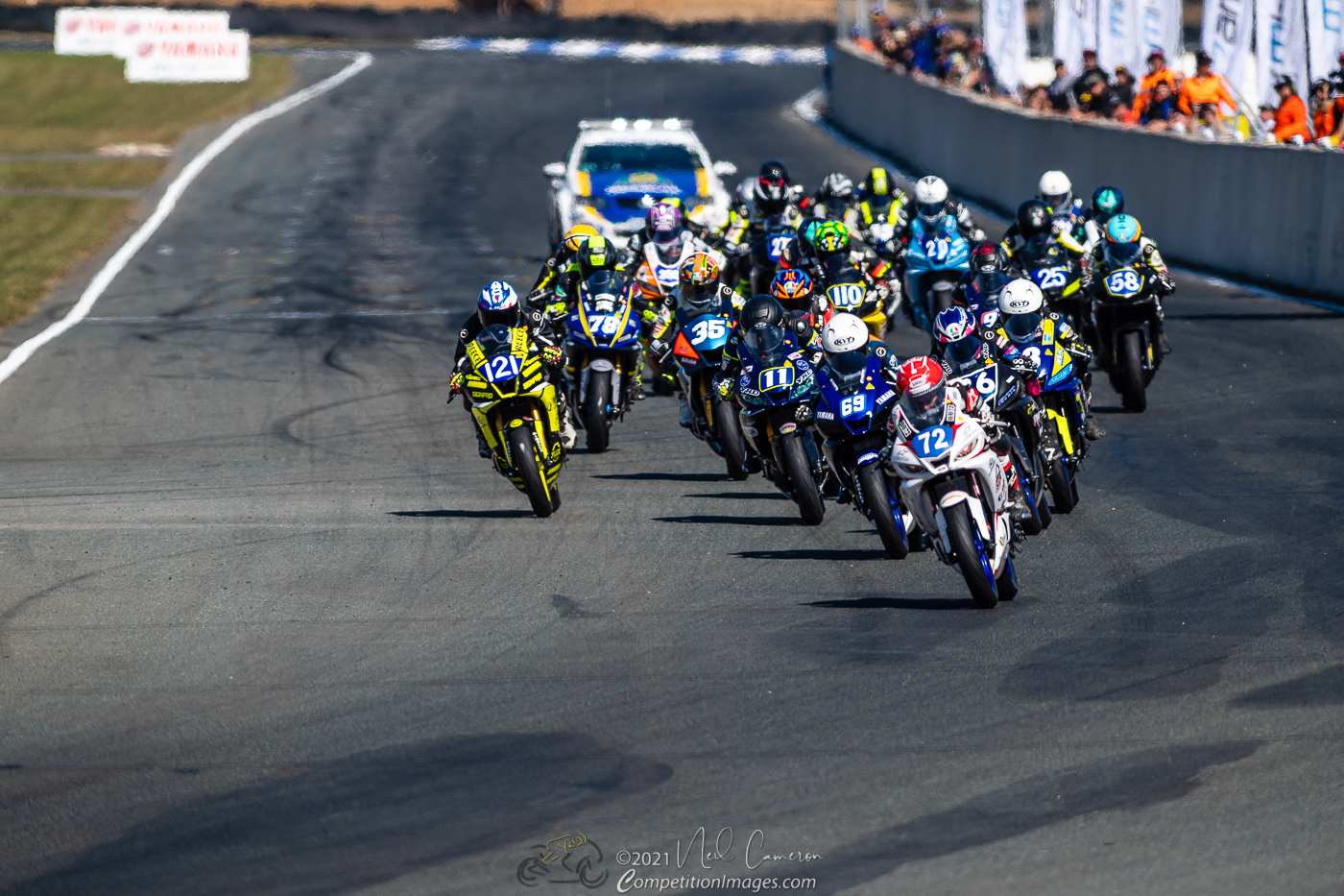 Ben Baker leadsBen Baker leads